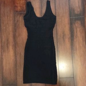 Black Wavy Bodycon Mini Dress w Low Back
